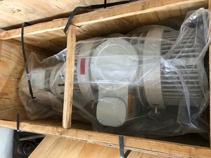 Pompa a Vuoto Roots <span class=keywords><strong>per</strong></span> Riciclaggio Olio, Sistema di Distillazione dell'Olio della Yuedong Metallizer Co.,Ltd. - Product Image 5