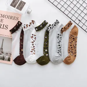 Calzini alla caviglia fantasia in Nylon leopardo estivo da donna - Product Image 1