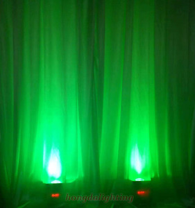 Faro LED RGBWAUV 1x18W a Batteria Wireless per Palcoscenico, Uplight a Batteria Senza Fili per DJ e Matrimoni - Product Image 5