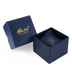 <span class=keywords><strong>ก</strong></span>ล่องใส่นาฬิกาแบรนด์ Miss Fox ทำจา<span class=keywords><strong>ก</strong></span>หนัง PU <span class=keywords><strong>ก</strong></span>ล่องเก็บเครื่องประดับ <span class=keywords><strong>ก</strong></span>ล่องโชว์นาฬิ<span class=keywords><strong>ก</strong></span>าข้อมือ <span class=keywords><strong>ก</strong></span>ล่องบรรจุภัณฑ์นาฬิ<span class=keywords><strong>ก</strong></span>า <span class=keywords><strong>ก</strong></span>ล่องของขวัญ สำหรับดรอปชิปปิ้ง - Product Image 2