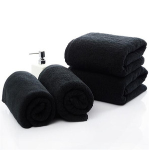 Set all'ingrosso di <span class=keywords><strong>asciugamani</strong></span> <span class=keywords><strong>neri</strong></span> in cotone 100% personalizzato per la casa Hotel con Logo personalizzato in cotone Terry nero <span class=keywords><strong>asciugamani</strong></span> da bagno - Product Image 3