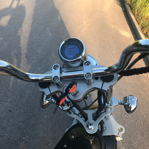 Scooter électrique urbain à pneus larges antivol avec <span class=keywords><strong>amortisseur</strong></span> 1000W - Product Image 4