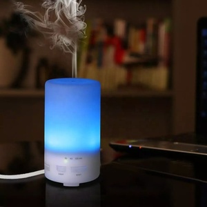 <span class=keywords><strong>Diffuseur</strong></span> d'huiles essentielles portable Innogear 2020 à ultrasons 100 ml avec lumières LED colorées changeantes, <span class=keywords><strong>diffuseur</strong></span> d'arômes Urpower - Product Image 4
