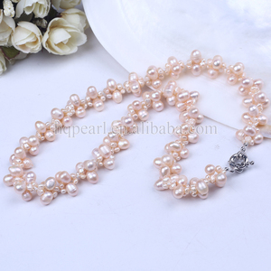 Collar gargantilla de perlas naturales hecho a mano de longitud personalizada - Product Image 5