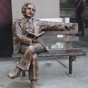 Sculpture de style européen personnalisée grandeur nature en laiton représentant un homme lisant un <span class=keywords><strong>livre</strong></span> assis sur un banc - Product Image 2
