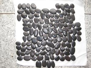 <strong>Polished</strong> Small Flat Black <strong>River</strong> Pebbles <strong>Stone</strong> - Product Image 2