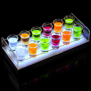 <span class=keywords><strong>Plateau</strong></span> porte-verres à shot en acrylique lumineux à LED rechargeable <span class=keywords><strong>pour</strong></span> service VIP en boîte <span class=keywords><strong>de</strong></span> nuit et bar, avec logo personnalisable et éclairage <span class=keywords><strong>pour</strong></span> bouteilles - Product Image 5