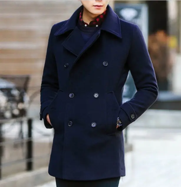 Militär im koreanischen Stil für Herren mit großartigem Woll mantel