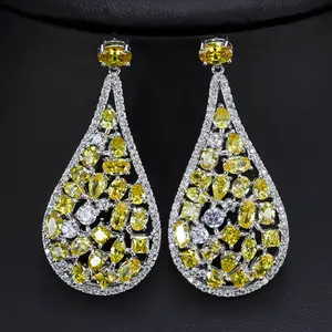 Cina fabbrica all'ingrosso all'ingrosso orecchini Gioielli kundan da sposa charm color cubic zirconia orecchini arbic