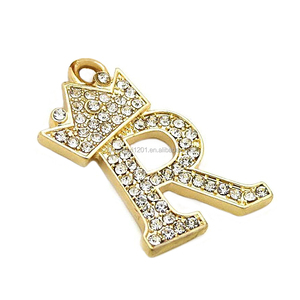 Commercio all'ingrosso di Yiwu Fabbrica di Nuovo Modo Capitale Alfabeto Lettere <span class=keywords><strong>R</strong></span> Corona di Fascini Del Pendente Per Collane Fare - Product Image 5