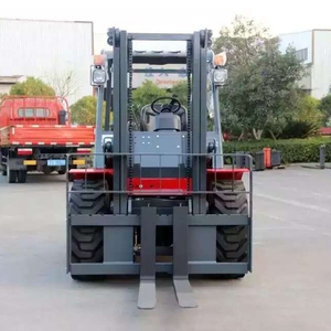 Máximo de 3 toneladas y 3,5 toneladas de 4x4 de cuatro ruedas todo terreno carretillas elevadoras