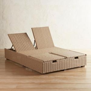 <span class=keywords><strong>Chaise</strong></span> longue <span class=keywords><strong>de</strong></span> plage double places en rotin tissé au <span class=keywords><strong>bord</strong></span> <span class=keywords><strong>de</strong></span> la piscine extérieure - Product Image 6