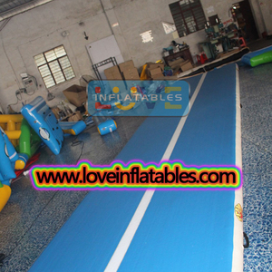 Colchoneta inflable para gimnasia, pista de caída de aire para gimnasio, <span class=keywords><strong>3M</strong></span>, 5M, 6M, 8M, 10M, 12M - Product Image 4