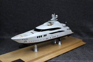 30cm Length <strong>Toy</strong> <strong>Cruise</strong> <strong>Ship</strong> Resin Model <strong>Ship</strong> with Wooden Base China Factory - Product Image 2