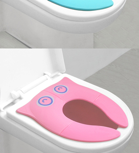 Almohadillas plegables Asiento de inodoro de viaje Portátil Reutilizable Ecológico Asiento de inodoro moderno de cierre lento para orinal Seguridad de entrenamiento - Product Image 3