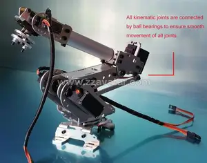 ロボットメカニカルアームを教える低コストの学校