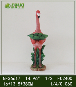 Statue d'animal en résine de <span class=keywords><strong>flamant</strong></span> <span class=keywords><strong>rose</strong></span> ornements de jardin de roman pour la décoration de plaque de bienvenue d'été - Product Image 3