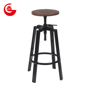 <span class=keywords><strong>Chaise</strong></span> <span class=keywords><strong>de</strong></span> tabouret <span class=keywords><strong>de</strong></span> <span class=keywords><strong>bar</strong></span> en métal industriel à hauteur réglable avec siège en <span class=keywords><strong>bois</strong></span> nouvelle <span class=keywords><strong>chaise</strong></span> <span class=keywords><strong>de</strong></span> casino <span class=keywords><strong>de</strong></span> meubles commerciaux modernes en <span class=keywords><strong>fer</strong></span> accepter - Product Image 1