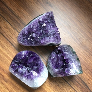 Petit trou/grappe d'améthyste naturel, quartz violet de haute qualité, vente en gros, 1 pièce - Product Image 3