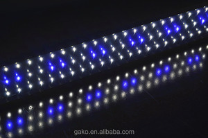 Perles de lampe <span class=keywords><strong>LED</strong></span> à économie d'énergie lumineuses avec interrupteur individuel, indice de protection IP44, lumière blanche 7000K pour aquariums d'<span class=keywords><strong>eau</strong></span> <span class=keywords><strong>douce</strong></span> - Product Image 4
