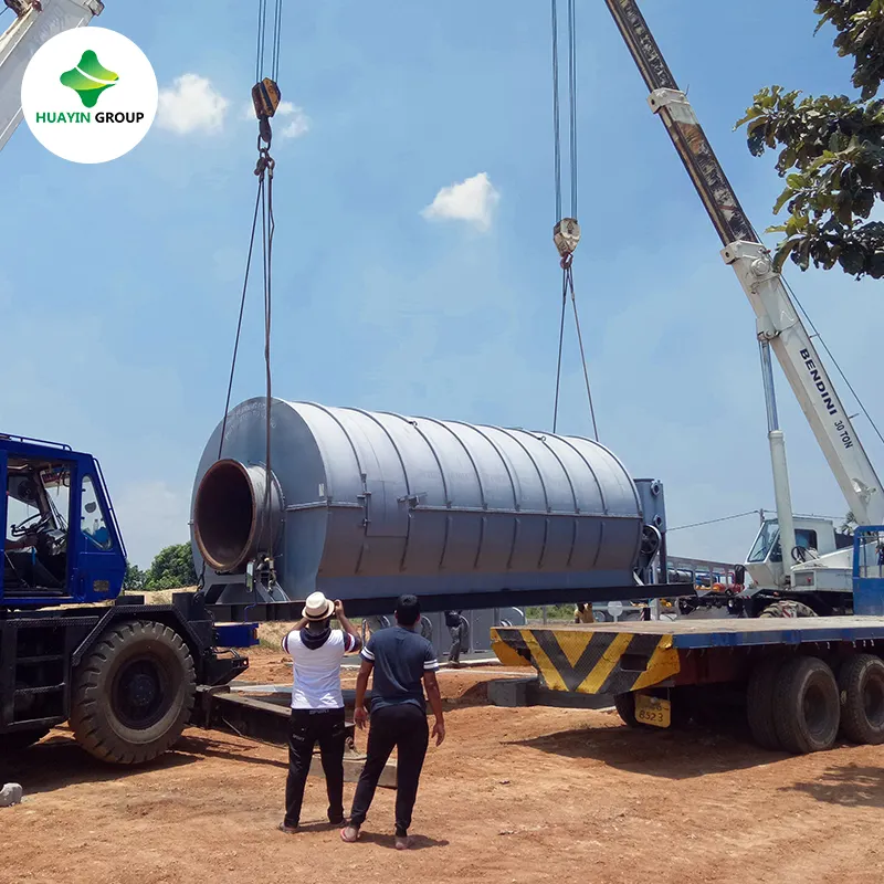 Chạy Ở Tanzania Công Suất Thấp Cũ Lốp Pyrolysis Thiết Bị