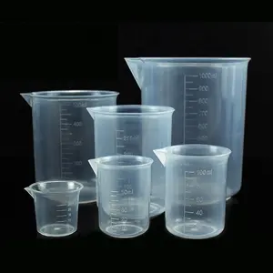 Lab Use Graduated Measuring Cups Plastic Beakers With Spout