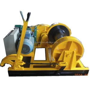 fixed winch mounted on ground moveable pulley steel wire ropes pull stone rock oil field