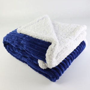 Super Soft Oversized 100% Polyester Plush Red Velvet Sherpa <strong>Throw</strong> <strong>Blanket</strong> <strong>Black</strong> - Product Image 4