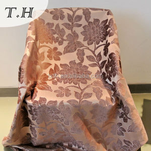 Tessuto Jacquard in Ciniglia TengHui per Divani, Tinto in Pezza, Stile Arabo, 100% Poliestere per Arredamento e Tappezzeria - Product Image 1