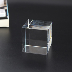 MH-TF0208 Khối Vuông Pha Lê Chặn Giấy - Product Image 4