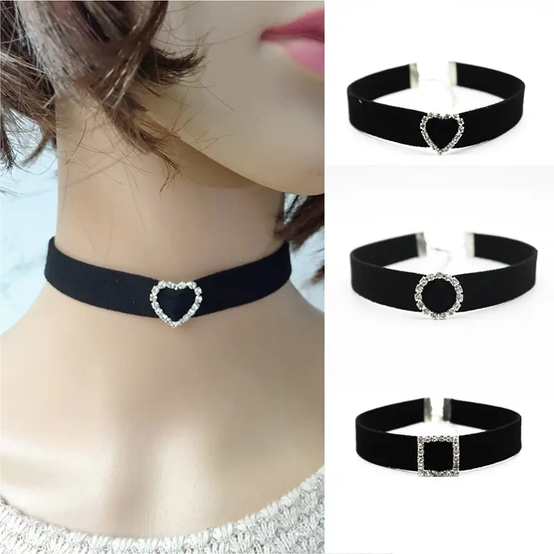 Necklace choker collar with hear shaped fashionable stylish necklace choker