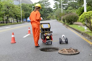 Schroder <span class=keywords><strong>SINGA</strong></span> S200 cctv inspección robot drenaje cctv Crawler principal cámara de cctv - Product Image 2