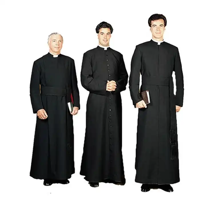 Amazon.com: Mufeng Mens Halloween Costumes Priest Robe Integrated Cape Robe  with Belt Catholic Clergyman Dress Up White A Medium : Clothing, Shoes &  Jewelry