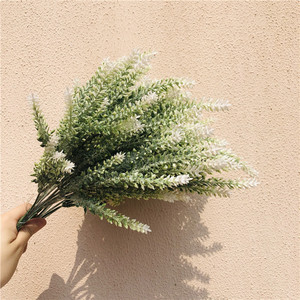 <span class=keywords><strong>Artificial</strong></span>花<span class=keywords><strong>Lavender</strong></span> Bouquet Real Touch Wedding Flower PlantsためParty Room Home Hotel Decoration - Product Image 3