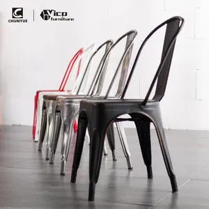 धातु लोहा stackable औद्योगिक विंटेज सस्ते रेट्रो आउटडोर धातु टेबल और कुर्सियों रेस्तरां बार कैफे फर्नीचर बिक्री के लिए