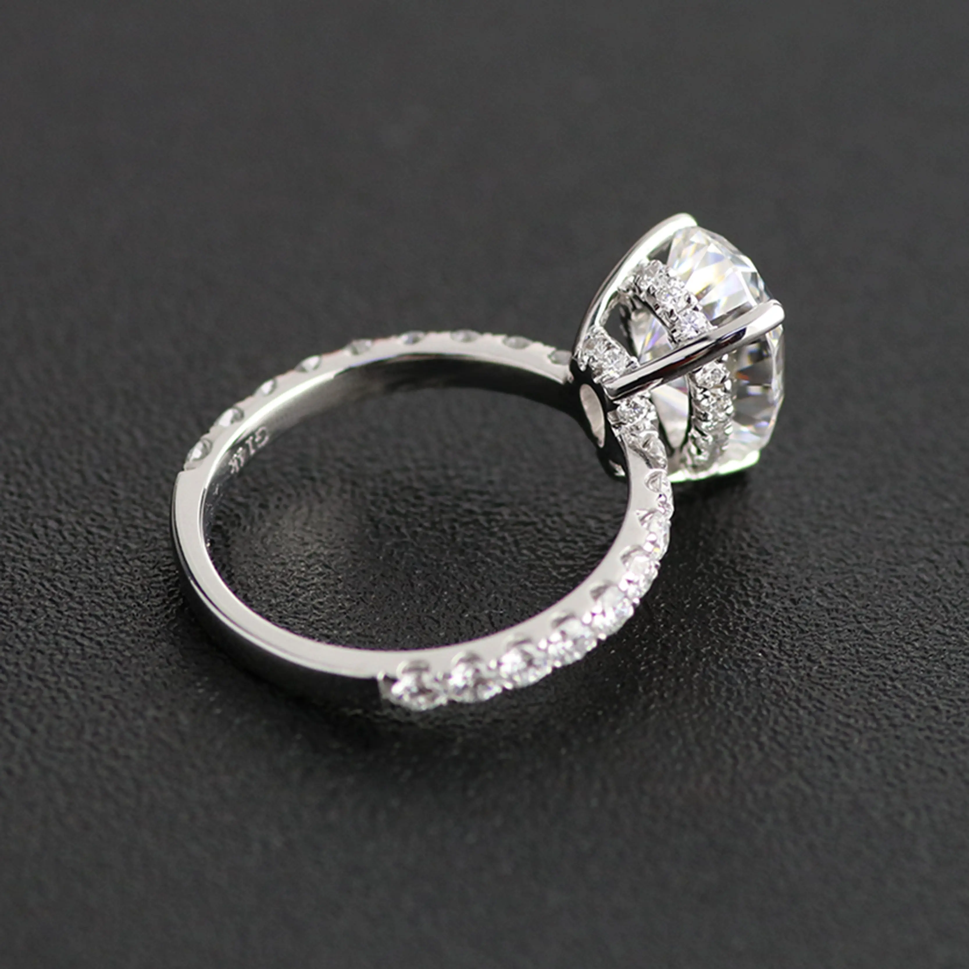 नाशपाती कट Moissanite हीरे की शादी की अंगूठी सफेद सोने 2019 चीन से माल