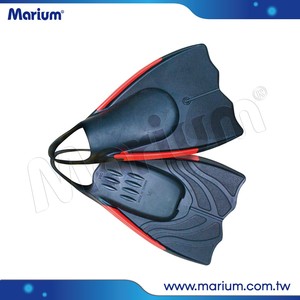 Short Blade Durable Natural Rubber Fins Water Sport Swimming Fins - Product Image 2