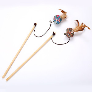 Lustiges hölzernes Haustier-Katzen spielzeug Interaktiver Katzenfischer-<span class=keywords><strong>Teaser</strong></span> spielen Zauberstab-Feder-Katzen spielzeug - Product Image 6