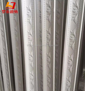 Hermosa cornisa de yeso decorada - Product Image 4