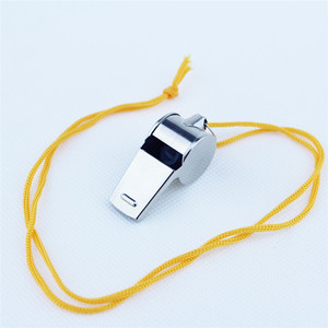 Sifflet d'arbitre <span class=keywords><strong>de</strong></span> sport personnalisé pas cher en fer avec cordon <span class=keywords><strong>pour</strong></span> le football, le basketball, son clair et fort - Product Image 2