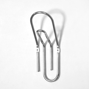 Crochet porte-clés simple en forme de trombone mural noir - Product Image 2