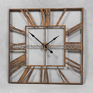 1. nom Du Produit: Main Romain décoratif <span class=keywords><strong>horloge</strong></span> murale en métal art mur décor carré d'or rustique en métal - Product Image 1