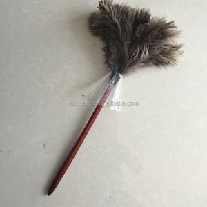 منفضة غبار من ريش النعام بمقبض خشبي من الشركة المصنعة الصينية، منفضة غبار من ريش الدجاج - Product Image 3