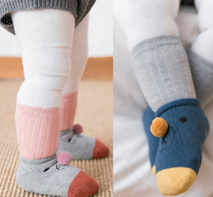 Venta al por mayor novedad personalizada Terry Calcetines antideslizante sobre la rodilla calcetines de bebé - Product Image 3