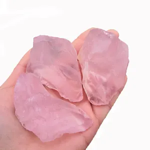 천연 로즈 핑크 크리스탈 표본 원시 거친 석영 로즈 크리스탈 넘어진 돌
