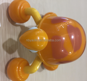 <span class=keywords><strong>Mini</strong></span> Masajeador Corporal de Plástico con Forma de Tortuga para Mujeres y Hombres - Product Image 3