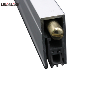 Fond <span class=keywords><strong>de</strong></span> <span class=keywords><strong>porte</strong></span> Offre Spéciale Joint automatique <span class=keywords><strong>de</strong></span> montée-descente Bande <span class=keywords><strong>d</strong></span>'étanchéité en aluminium Joint <span class=keywords><strong>de</strong></span> <span class=keywords><strong>seuil</strong></span> inférieur <span class=keywords><strong>de</strong></span> <span class=keywords><strong>porte</strong></span> en bois - Product Image 2