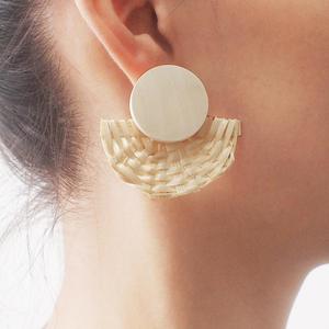 Perles en bois paille rotin <span class=keywords><strong>fantaisie</strong></span> <span class=keywords><strong>boucles</strong></span> <span class=keywords><strong>d</strong></span>'oreilles pour femmes bohême à la main <span class=keywords><strong>d</strong></span>éclaration <span class=keywords><strong>boucles</strong></span> <span class=keywords><strong>d</strong></span>'oreilles blanc marron bijoux de mode - Product Image 2