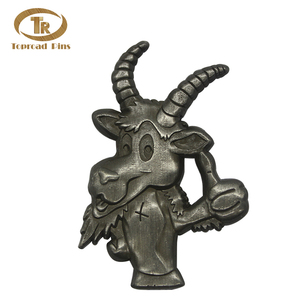 Commercio all'ingrosso di alta qualità promozionale oem disegno duro incisione su ordine lapel pin - Product Image 3