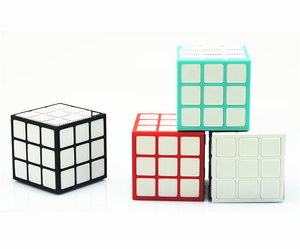 2016 <span class=keywords><strong>Amazon</strong></span> más vendido nuevo gadget cubo mágico linterna LED altavoz bluetooth - Product Image 2